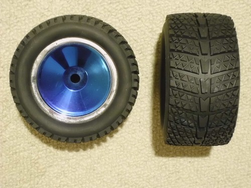 Paar monster truck - paar, 1:8